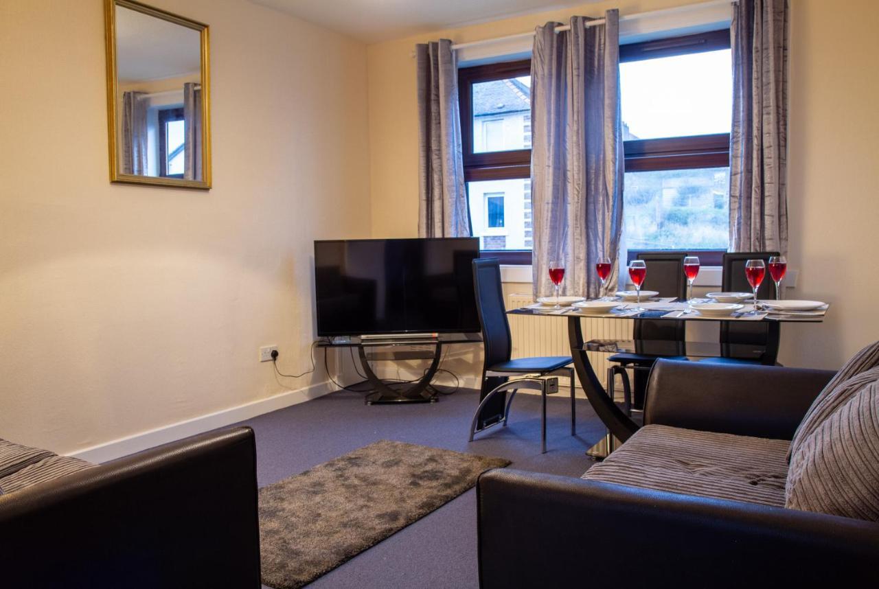 Carvetii - Fox House - 1St Floor Flat Sleeps Up To 8 Apartment Dunfermline Bagian luar foto