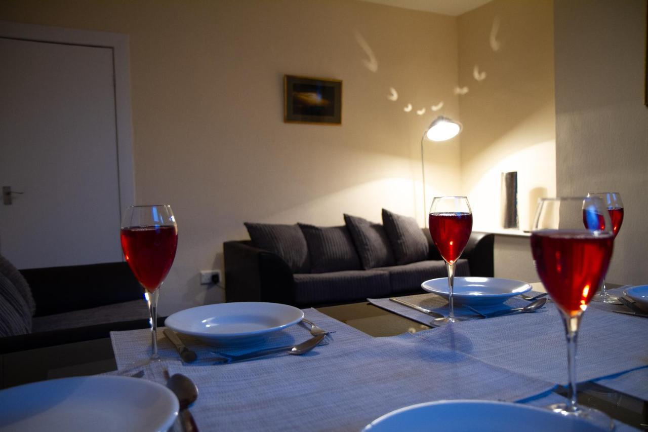 Carvetii - Fox House - 1St Floor Flat Sleeps Up To 8 Apartment Dunfermline Bagian luar foto
